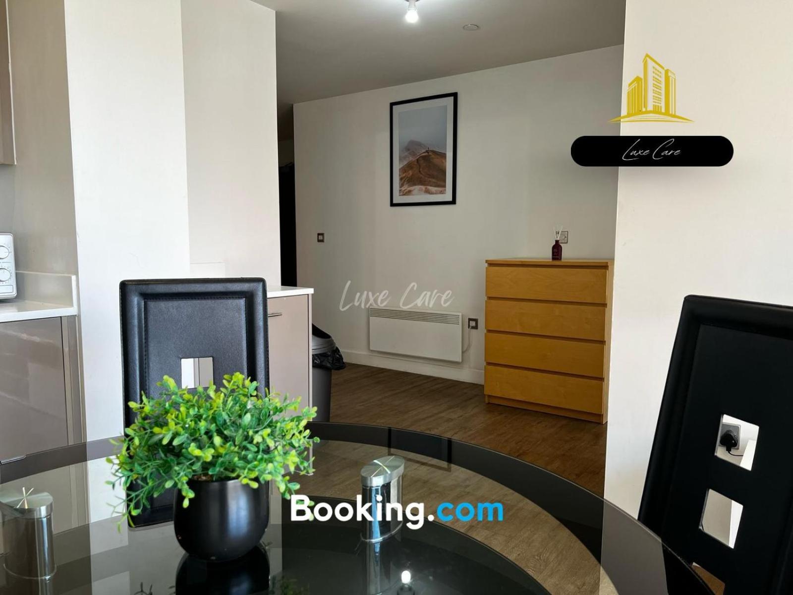 Last-Minute Specials L Book It Now L Sleeps Up To 4 L 2 Bed 2 Bath - Gym - Prime Birmingham Location L Jvt Short Lets Esterno foto