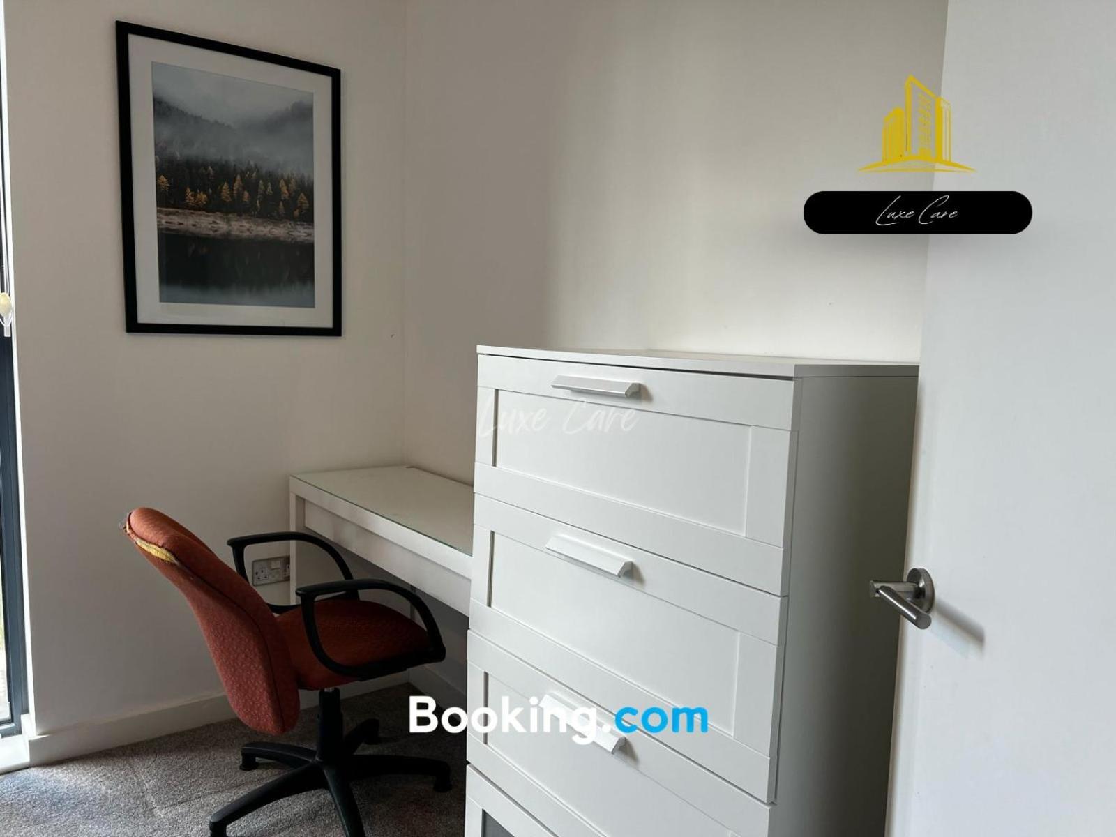 Last-Minute Specials L Book It Now L Sleeps Up To 4 L 2 Bed 2 Bath - Gym - Prime Birmingham Location L Jvt Short Lets Esterno foto